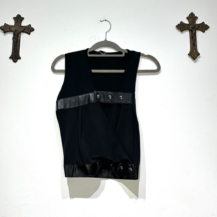 Avant Garde Black Sleeveless Top With Leather Accents